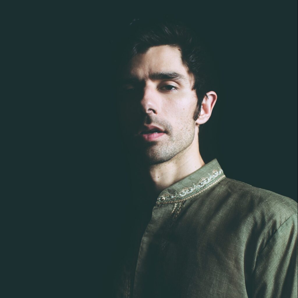 KSHMR sorprende al mundo hispanohablante 2 KSHMR 1 e1503916664250 scaled 1
